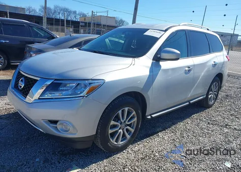 2013 Nissan Pathfinder Sv z USA, uszkodzony, nr VIN 5N1AR2MN3DC603424